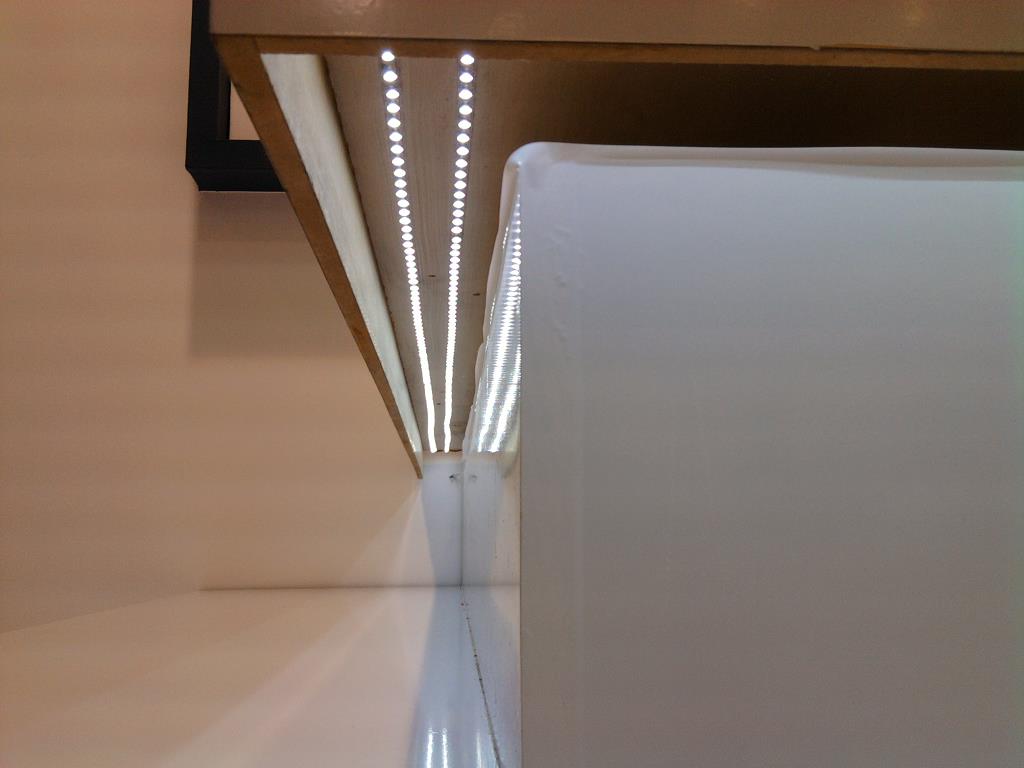 Raf Ve Dolap Altı Led Aydınlatma Montajımız