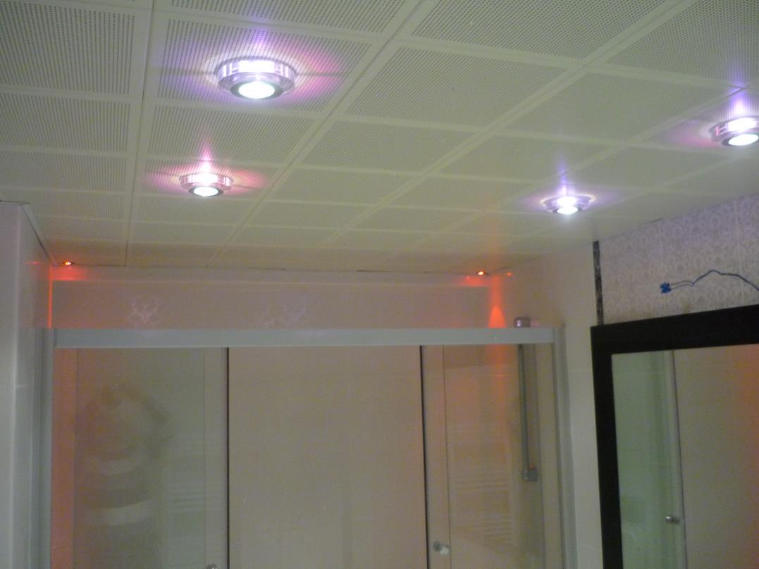 Elektri̇kçi̇ni̇z'den Bornova Evka3 Spot Ve Avi̇ze  Aydınlarma