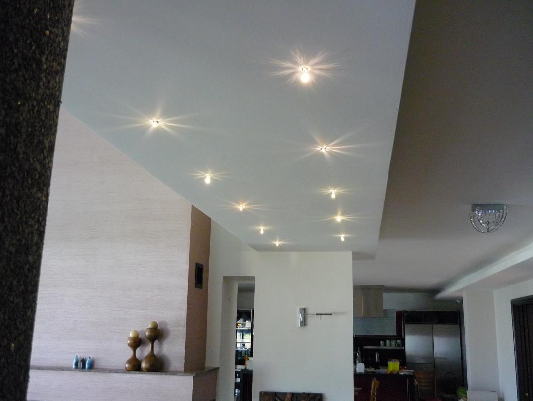 Elektri̇kçi̇ni̇z'den Urla Özel Swarovski̇ Mi̇ni̇ Spot Montajınız